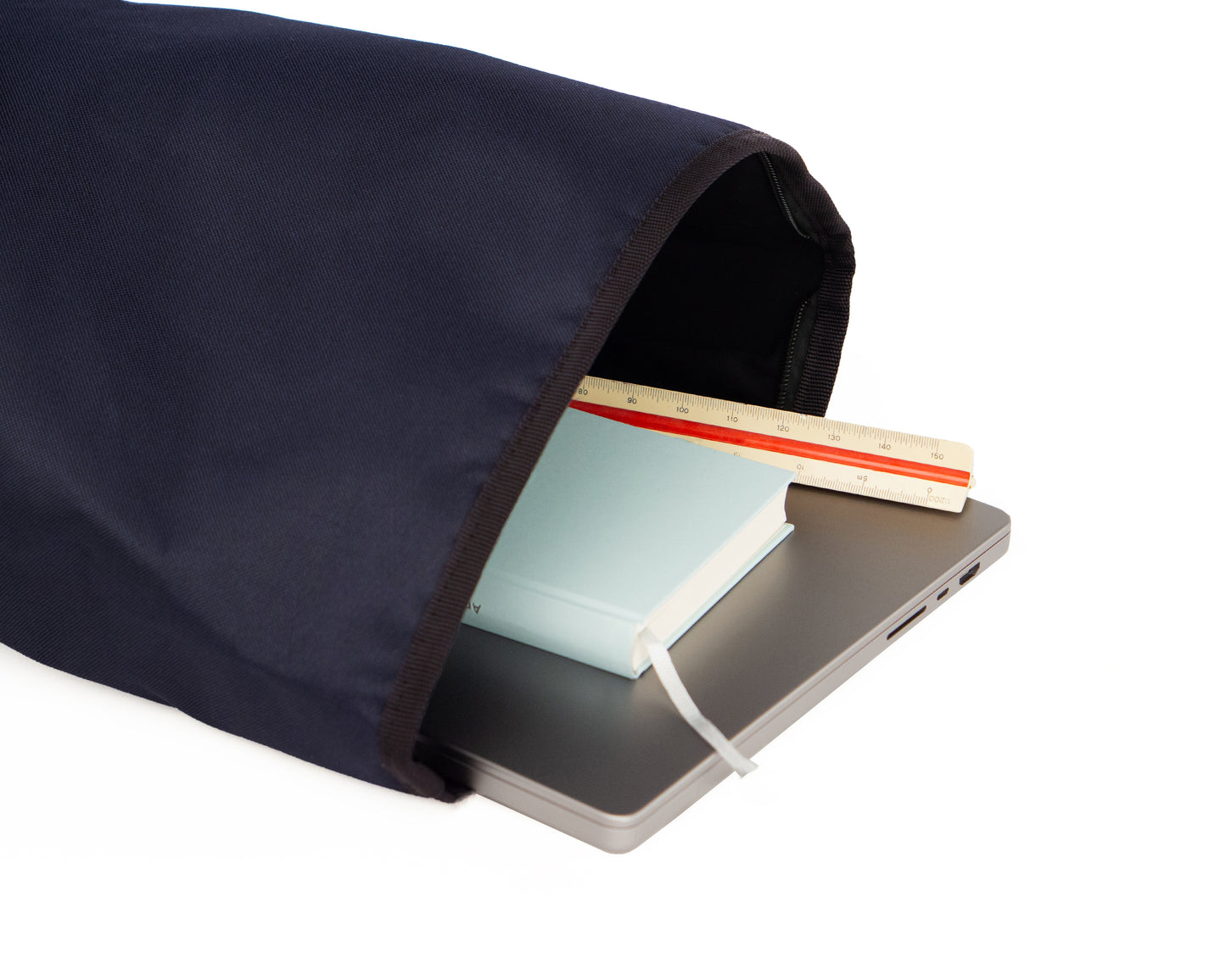 Innenansicht Bob Blue Glow – gepolstertes Laptopfach, Innentaschen und Schlüsselhalter für optimale Organisation.