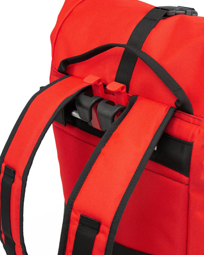 Detailaufnahme der Fahrradhalterung, 2in1 Rucksack und Fahrradtasche von Spleen Berlin der Fahrradrucksack für Alltag, Arbeit und Freizeit. © Spleen Berlin