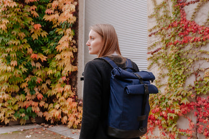 Bob - navy blue
