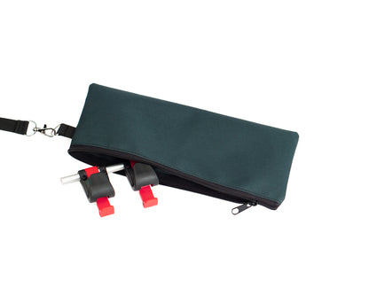 Schlüsselband mit praktischem,  funktionalem Organizer zur Aufbewahrung Fahrradhalterung und anderen Utensilien.
© Spleen Berlin