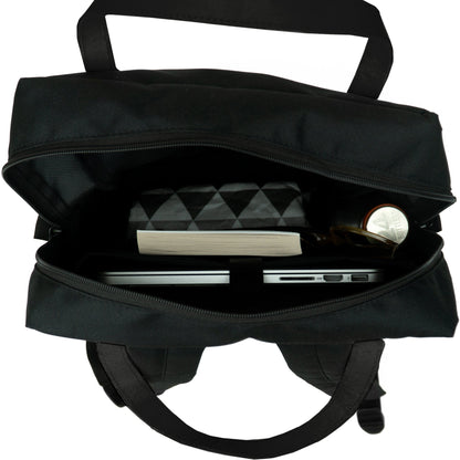 Innenansicht- Funktional und stilvoll – Lu Black Rucksack zum Pendeln mit dem Fahrrad. Fahrradrucksack mit gepolstertem Laptopfach – Lu Black für 13-15 Zoll Geräte