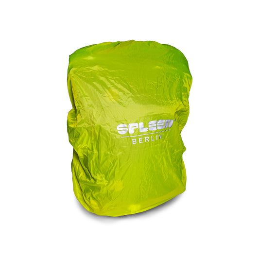 Regencape Neongelb beim Radfahren getragen – optimaler Schutz bei Wind und Wetter.