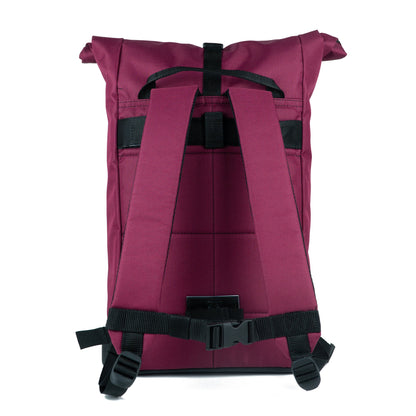BOB Fahrradrucksack Bordeaux-Grau von hinten ergonomische Rückenansicht mit gepolsterten Schulterträgern und Brustgurt, nachhaltiges Design von Spleen Berlin ©Spleen Berlin